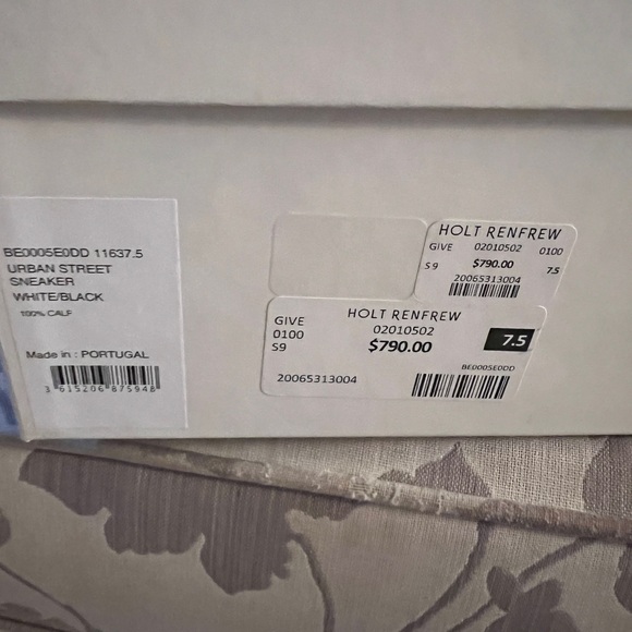 Givenchy city sport sneakers size 7.5 - Picture 8 of 8